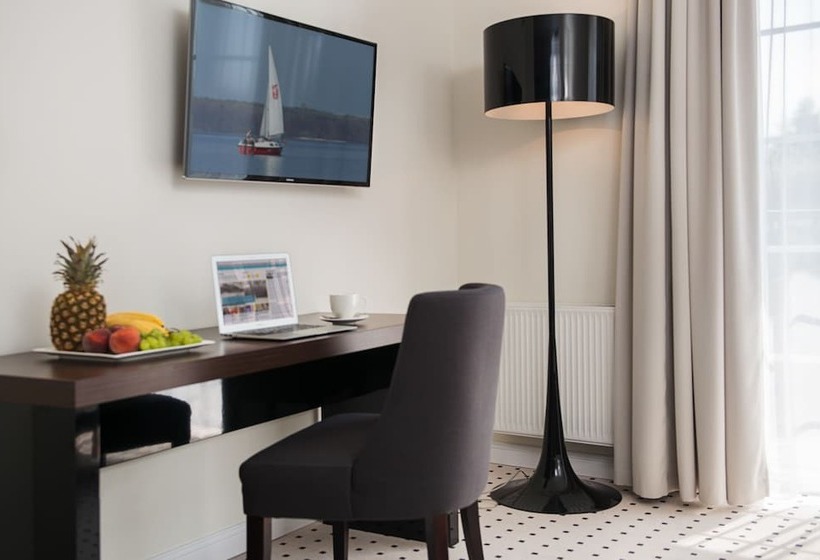 اتاق لوکس با چشمانداز دریاچه, Boutique Apartmenty M&m