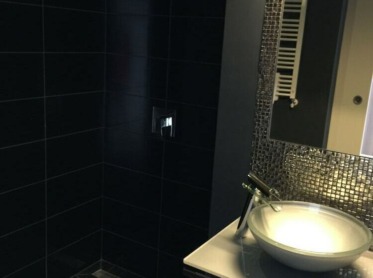 اتاق لوکس با چشمانداز دریاچه, Boutique Apartmenty M&m