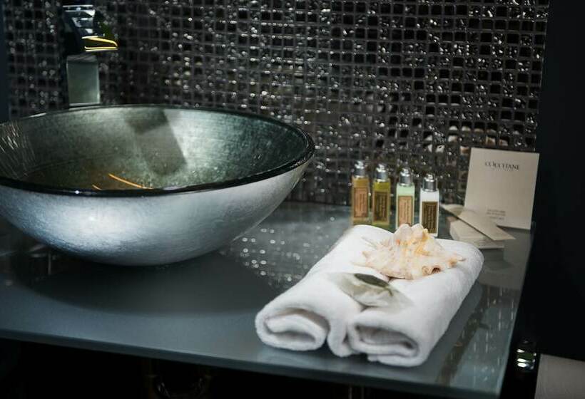 اتاق لوکس با چشمانداز دریاچه, Boutique Apartmenty M&m