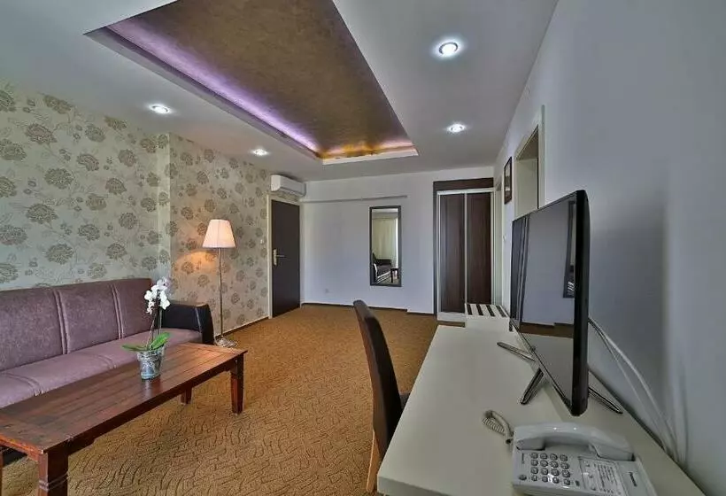 Suite, šariš
