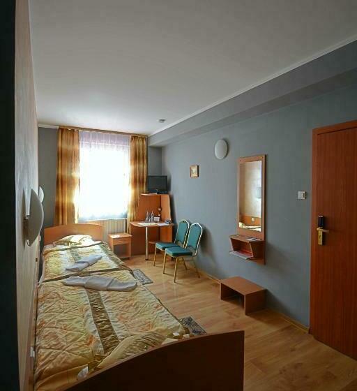 اتاق استاندارد, Awis