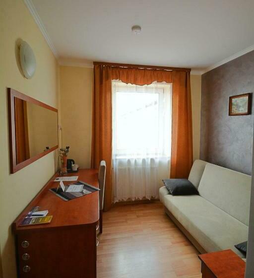 اتاق استاندارد, Awis