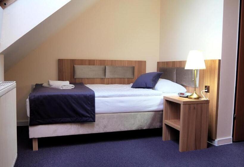 اتاق استاندارد, Awis