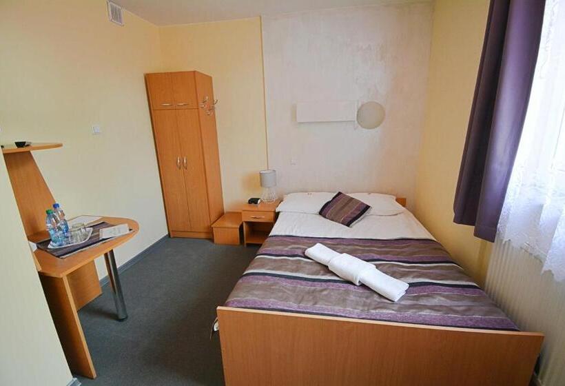 اتاق استاندارد, Awis