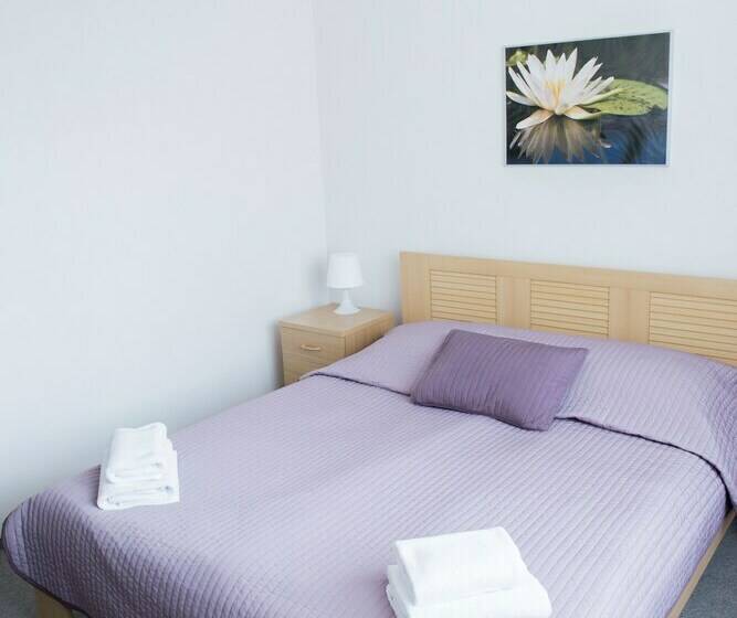 اتاق استاندارد, Dom Polonii