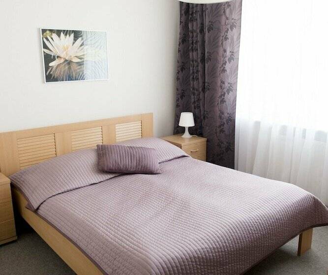 اتاق استاندارد, Dom Polonii