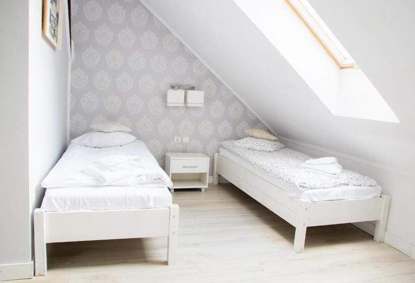 חדר סטנדרט לשלושה, Willa Dwór Górny