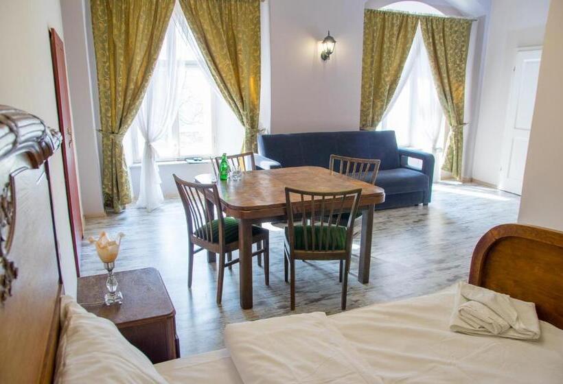 דירת חדר, Willa Dwór Górny