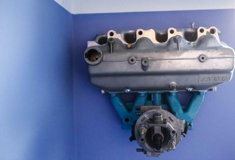 اتاق استاندارد, Garage