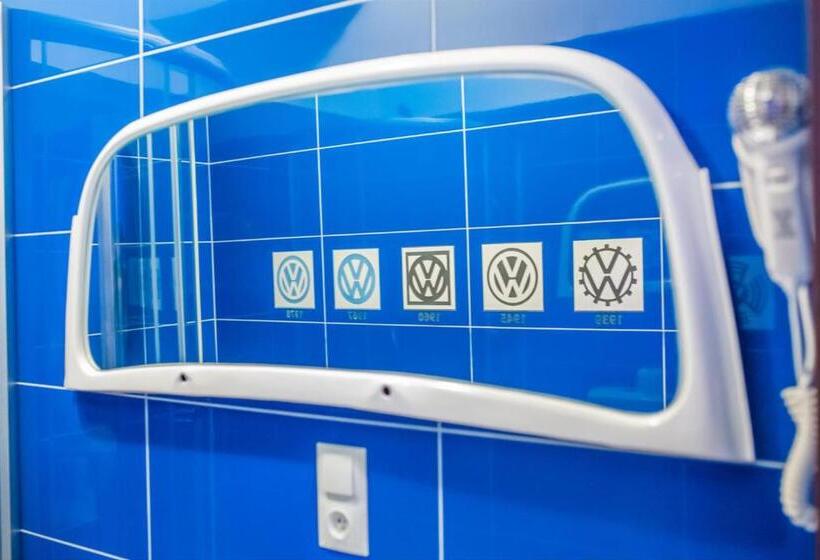 اتاق استاندارد, Garage