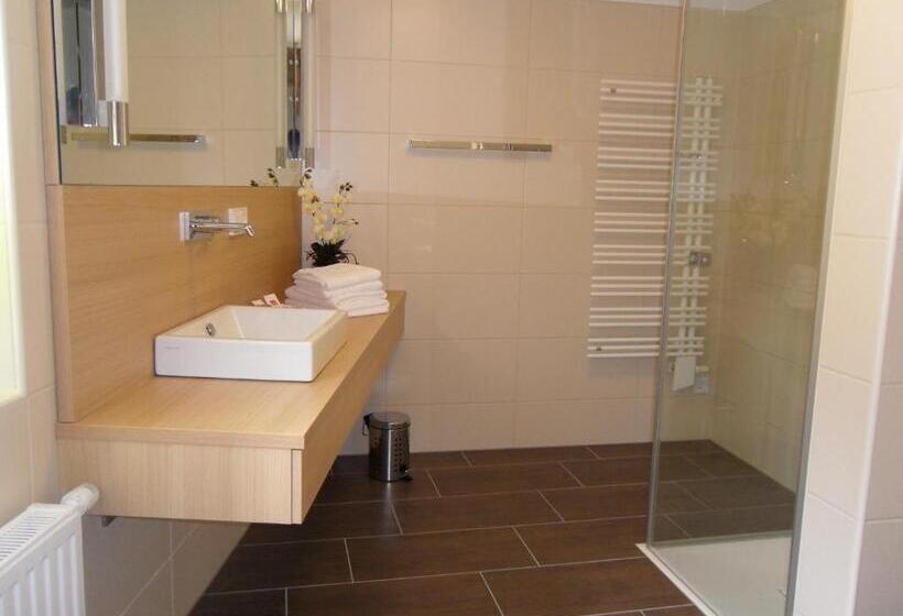 프리미엄 룸, Gasthof Pension Schütz