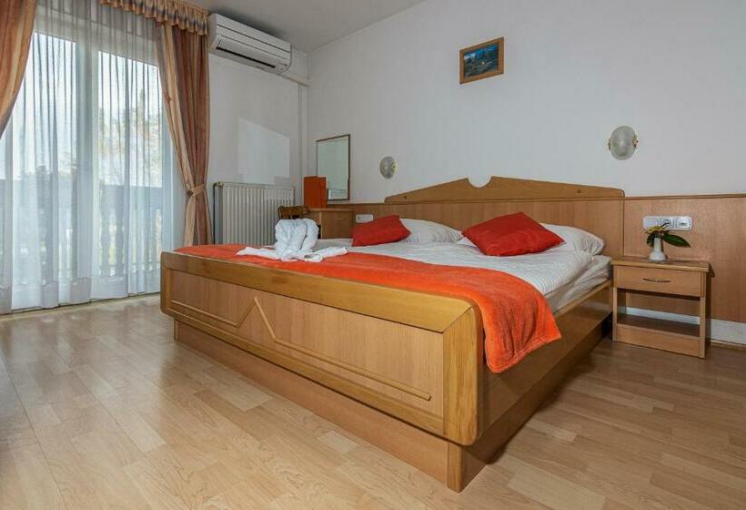 اتاق استاندارد, Gostisce Golob