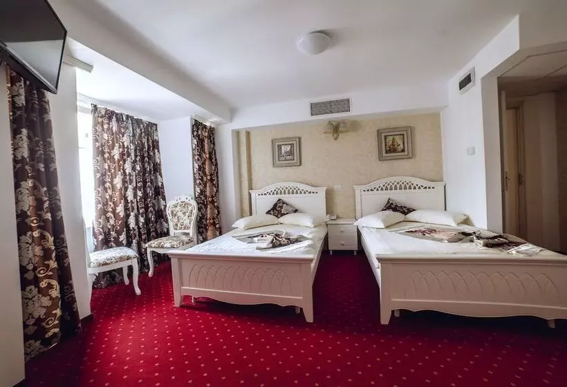 Junior Suite, Helin Central