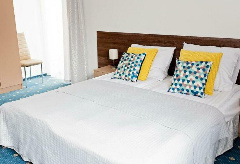 スタンダードトリプルルーム, Janda Resort & Conference