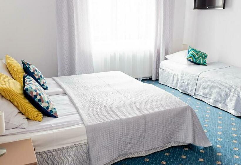 スタンダードトリプルルーム, Janda Resort & Conference