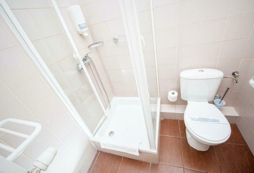 スタンダードシングルルーム, Jarota