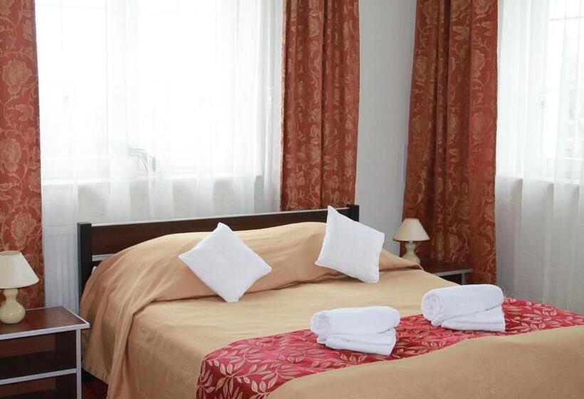 آپارتمان 1 خوابه, Kaprys