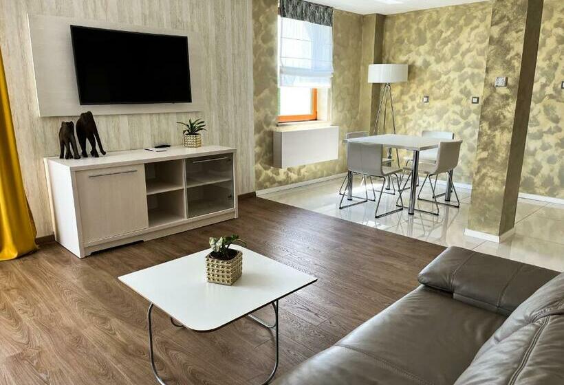 침실 1개 아파트, Kristoff