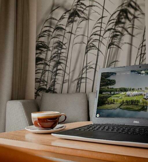 اتاق پریمیوم با چشمانداز دریاچه, Marina Club