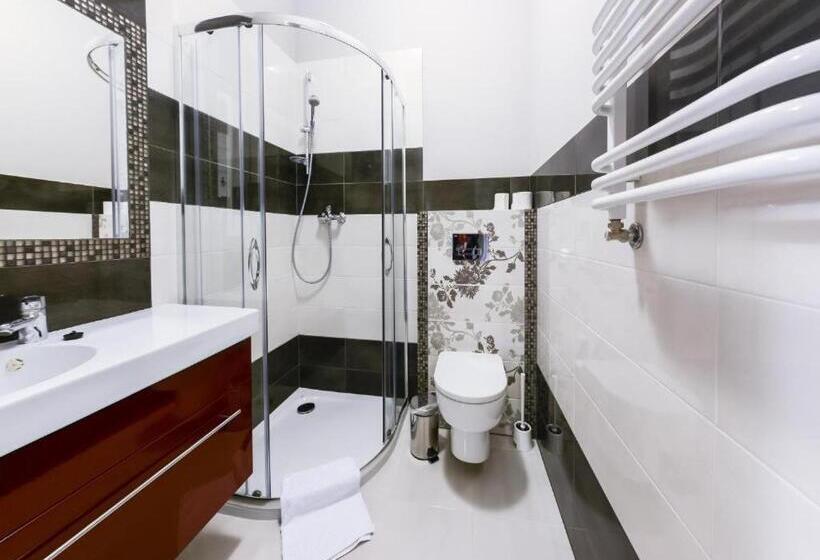 غرفة قياسية ثلاثية, Medical Wellness & Spa Werona