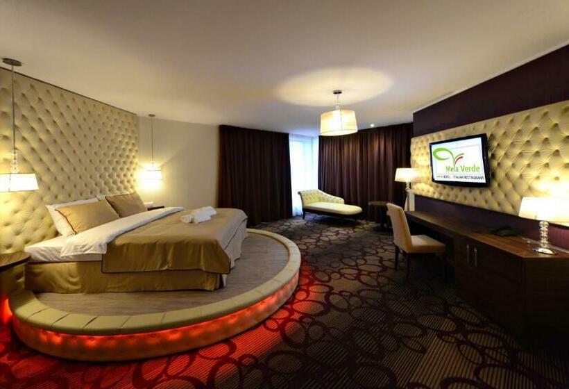 Люкс, Mela Verde