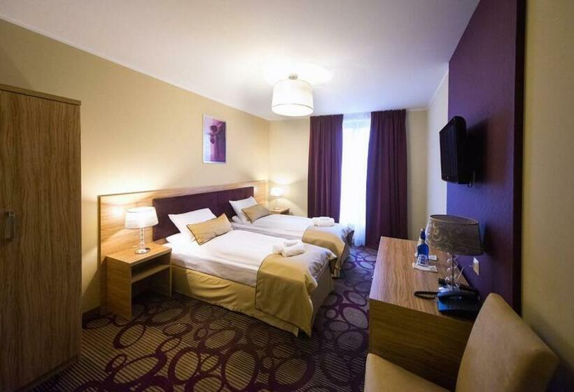 Номер Стандарт, Mela Verde