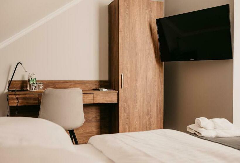 스탠다드 룸, Millenium