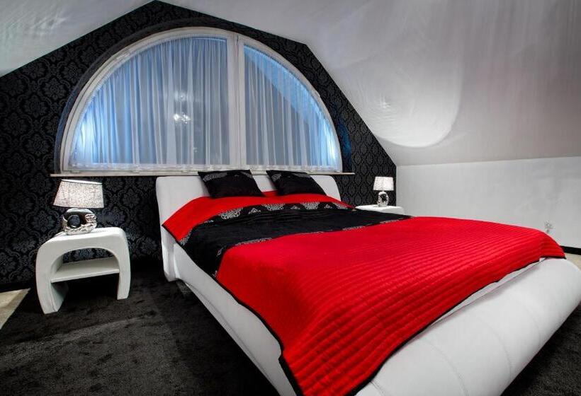 침실 1개 아파트, Millenium