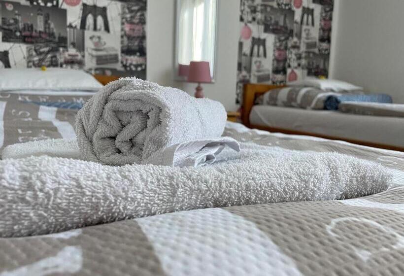 חדר סטנדרט, Hot L Mini