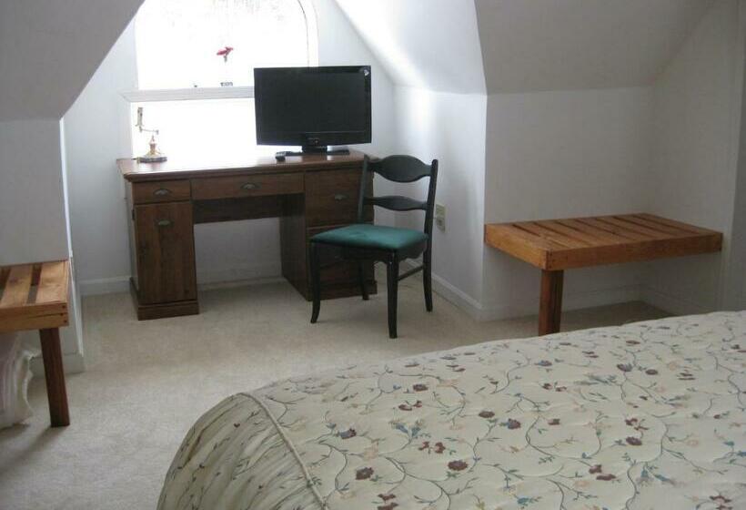 标准间, Mountain Valley Retreat