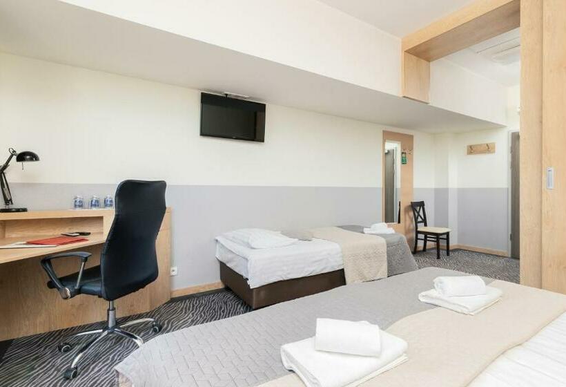 Номер Стандарт Трехместный, Nad Wisłą