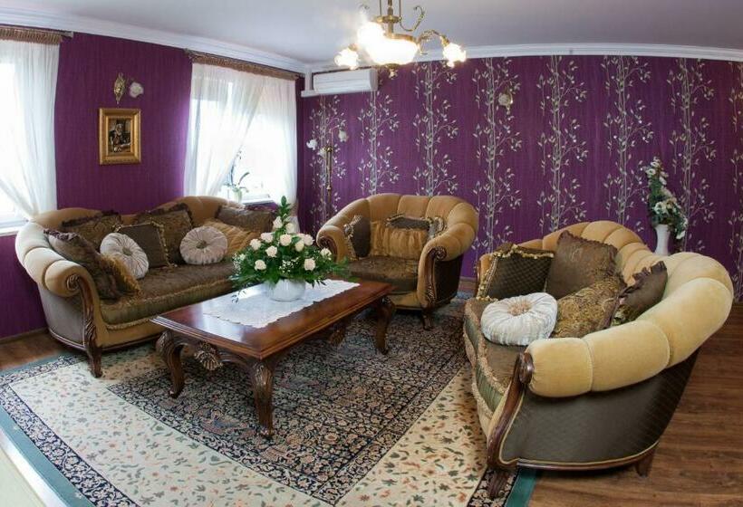 דירת חדר, Oławian