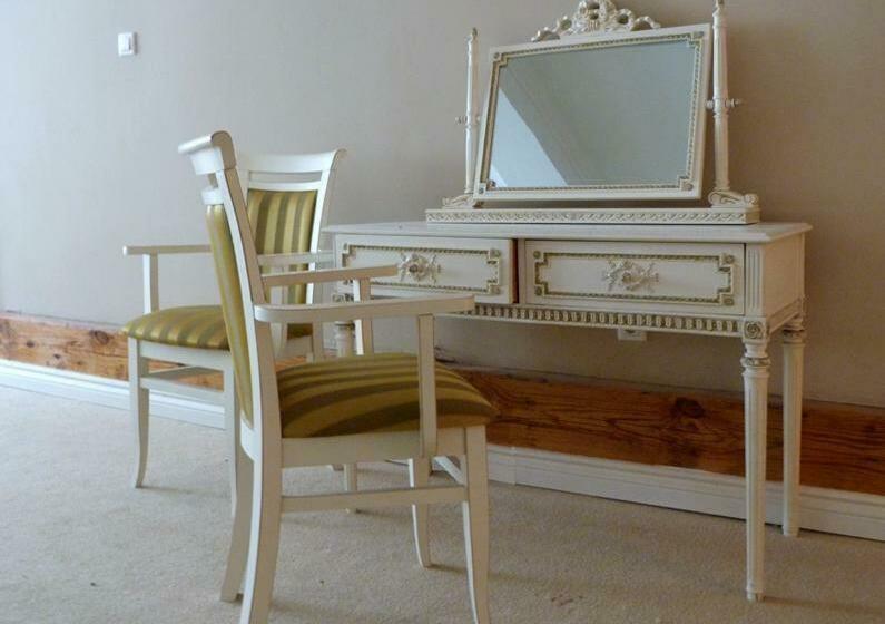 スタンダードルーム, Pałac Biedrusko