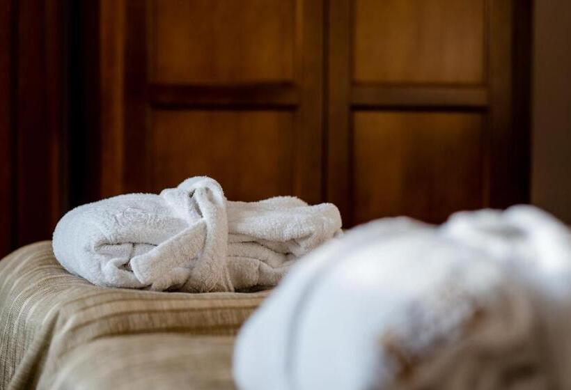 חדר סטנדרט יחיד, Pałac Czarny Las