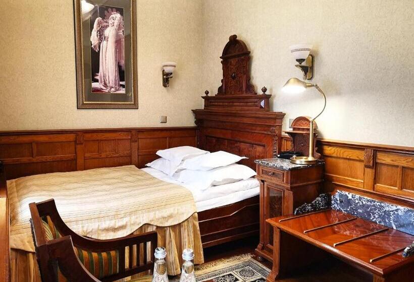 חדר סטנדרט יחיד, Pałac Czarny Las