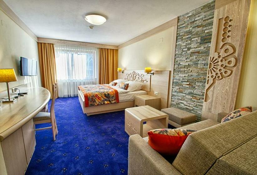 اتاق لوکس, Toporów