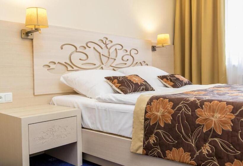 Номер Deluxe, Toporów