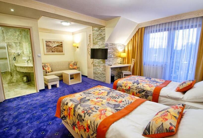 اتاق لوکس, Toporów