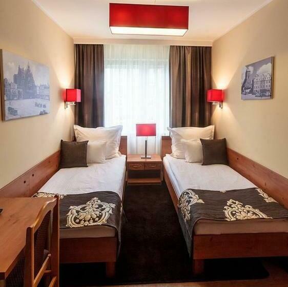 スタンダードルーム, Ratuszowy