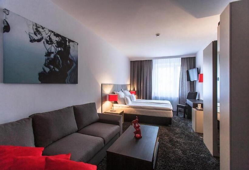 シティビューのデラックスルーム, Ratuszowy