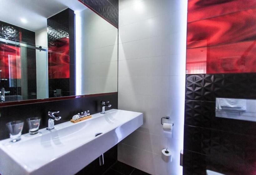 シティビューのデラックスルーム, Ratuszowy