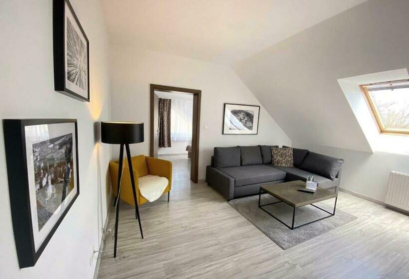 Suite, Srebrna Góra