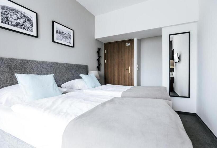 Standard Room, Srebrna Góra