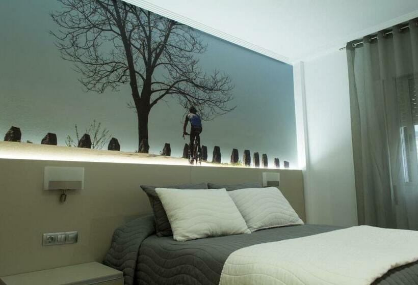 标准间, Vila Da Guarda