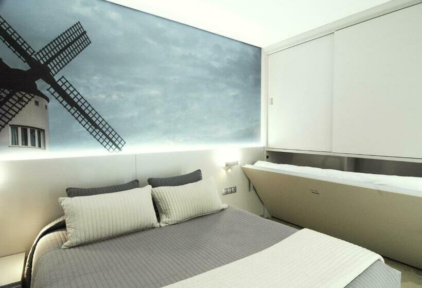 标准间, Vila Da Guarda