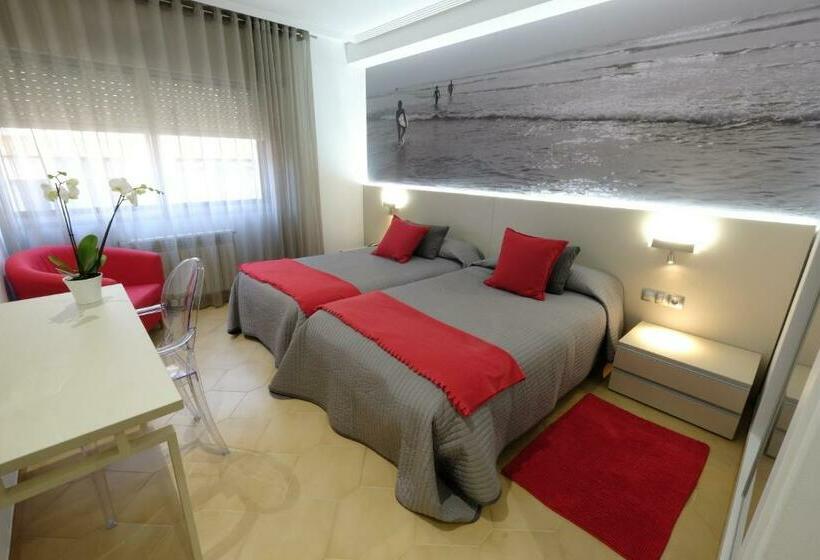 标准间, Vila Da Guarda