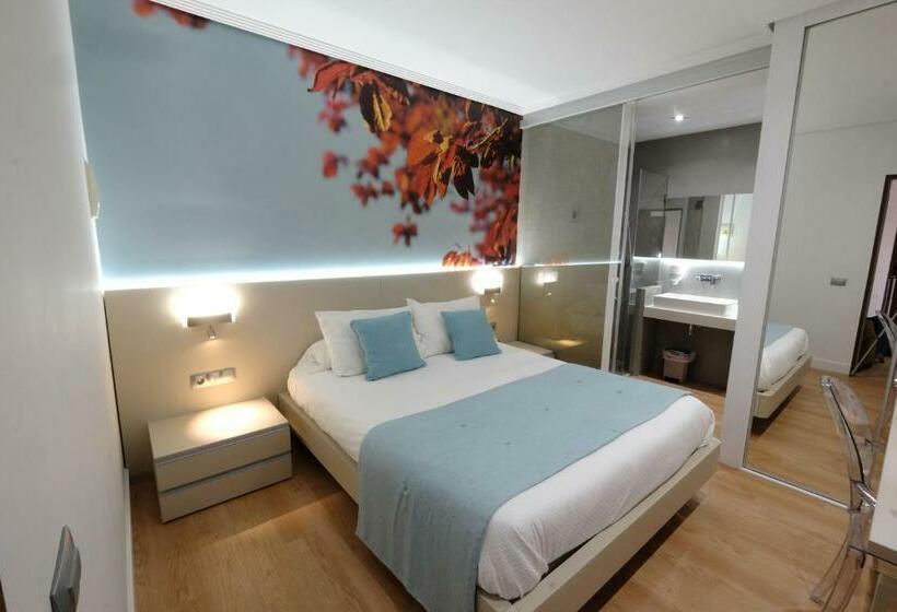 标准间, Vila Da Guarda