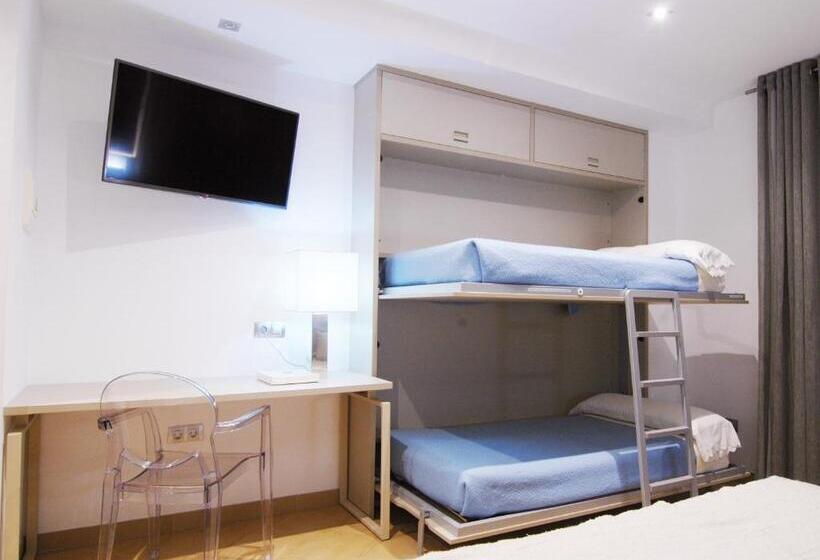 四人标准间, Vila Da Guarda