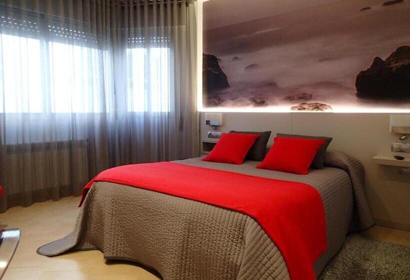 四人标准间, Vila Da Guarda