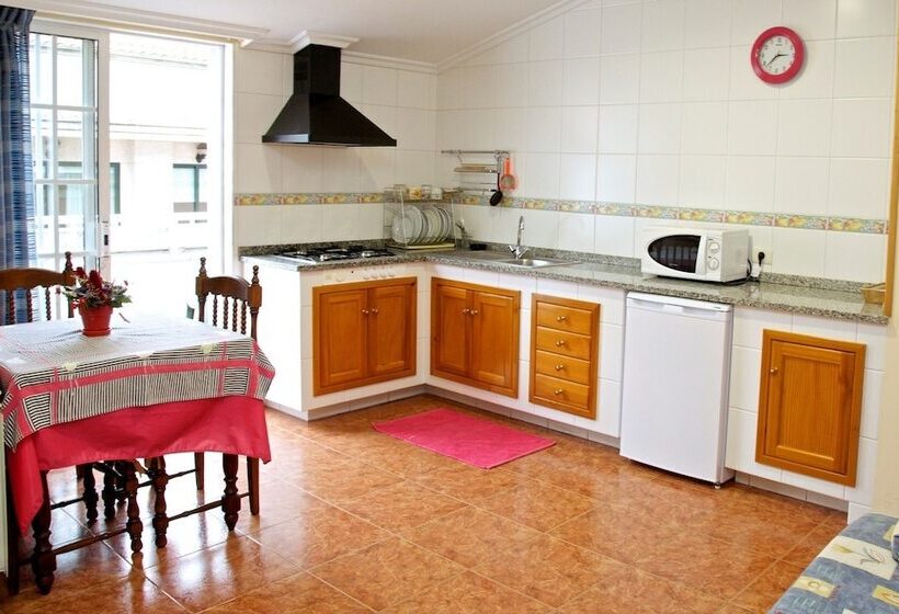 带1个卧室的带阳台的公寓, Vila Da Guarda